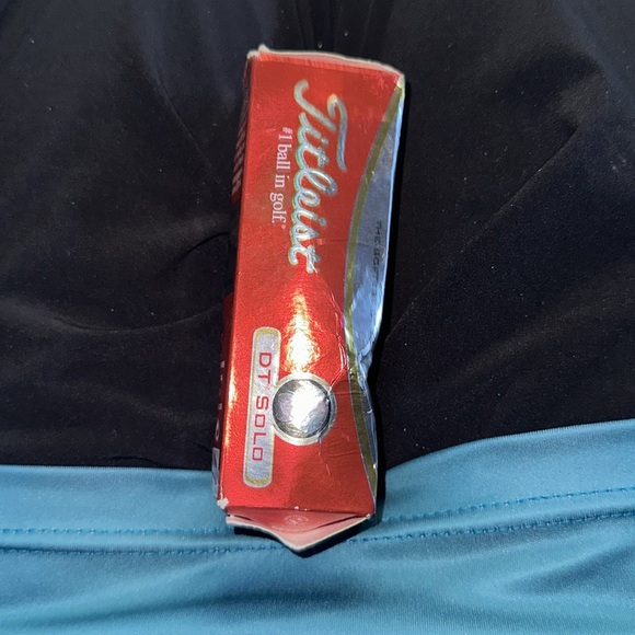 Titleist DT Solo 3 pack of golf balls and 2 1/8” wood tees South Bay bundle - Picture 5 of 9